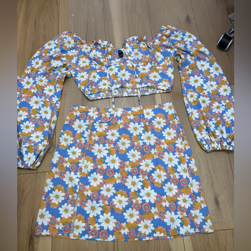 Shein Groovy Floral Set